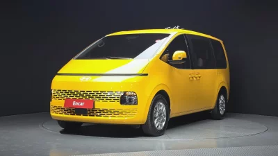 Hyundai Staria
