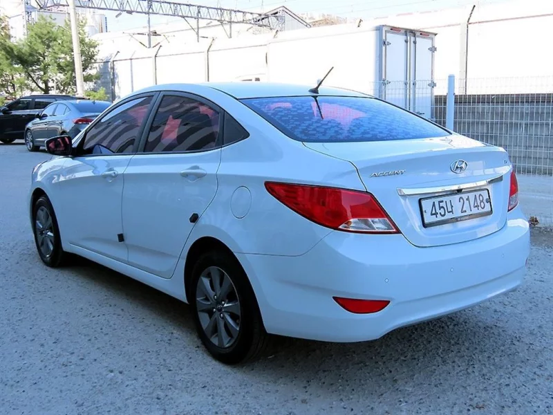 Hyundai Accent