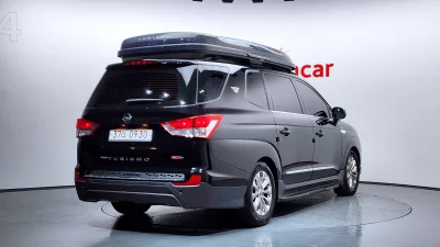 SsangYong Korando Turismo