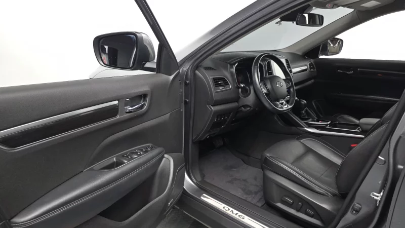 Renault QM6