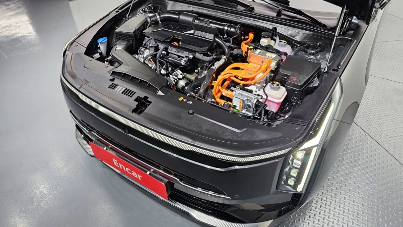 Kia K8