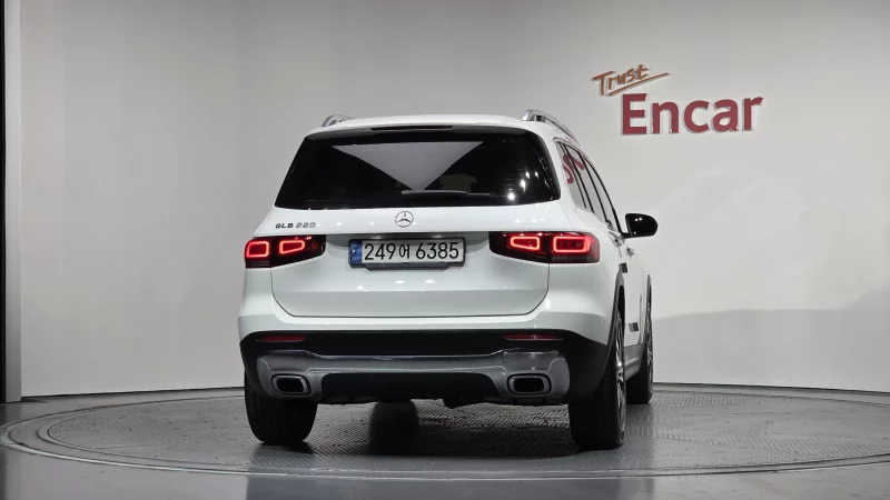 Mercedes-Benz GLB-Class