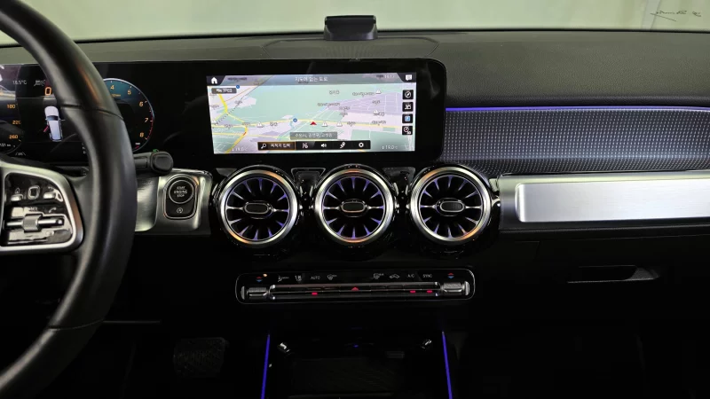 Mercedes-Benz GLB-Class