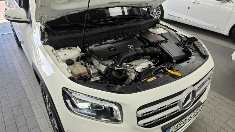 Mercedes-Benz GLB-Class