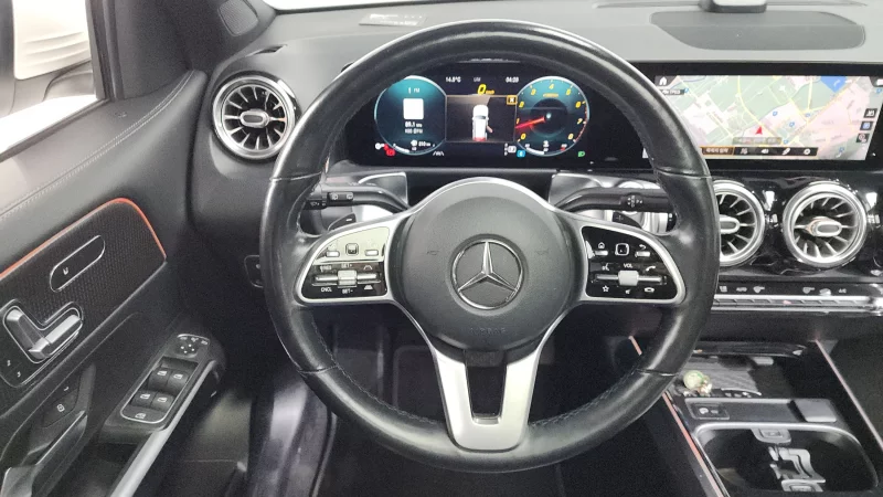 Mercedes-Benz GLB-Class