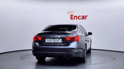 Infiniti Q50