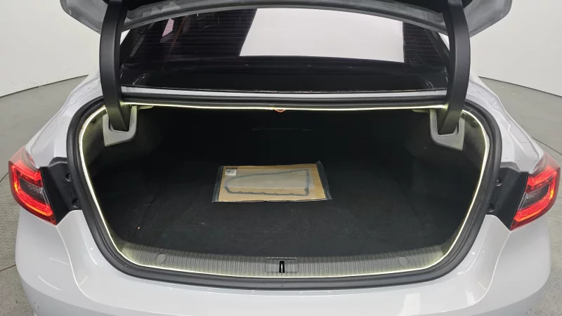 Renault SM6