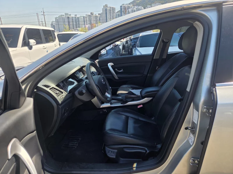 Renault Samsung SM5