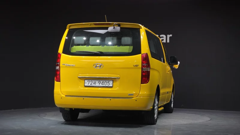 Hyundai Grand Starex