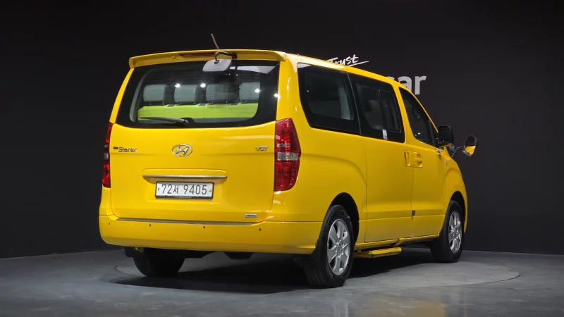 Hyundai Grand Starex