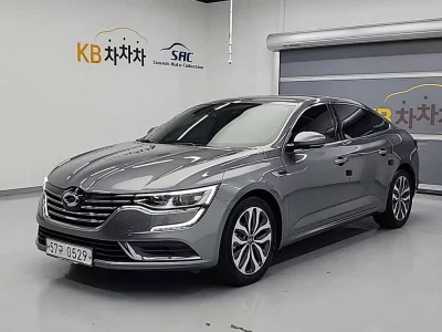 Renault SM6