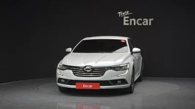 Renault SM6