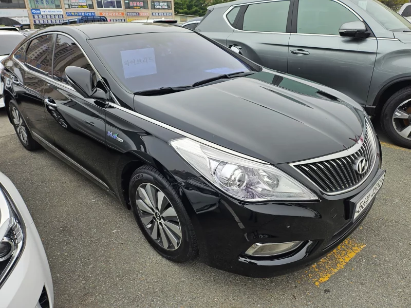 Hyundai Grandeur