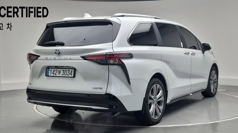 Toyota Sienna