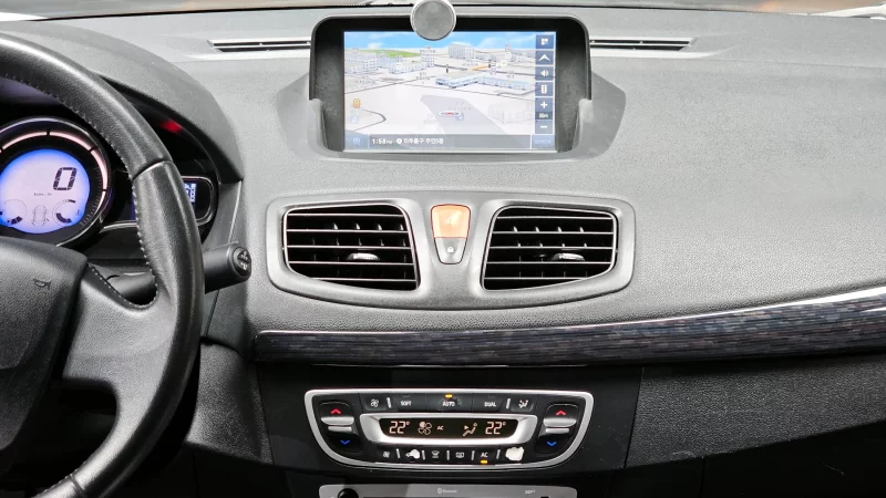 Renault SM3