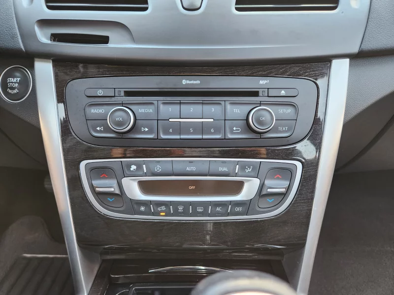 Renault SM5