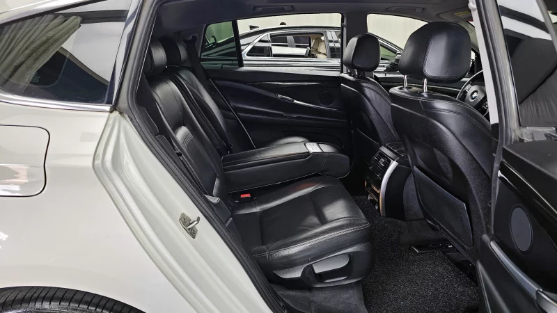 BMW 5-Series Gran Turismo