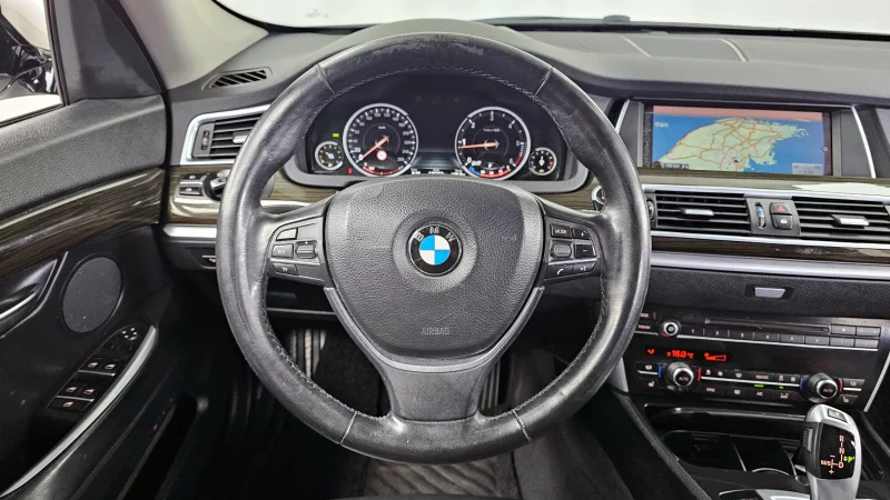 BMW 5-Series Gran Turismo