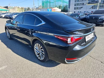 Lexus ES300h