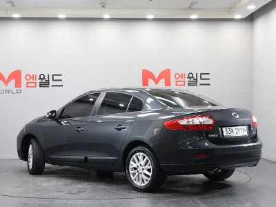 Renault SM3