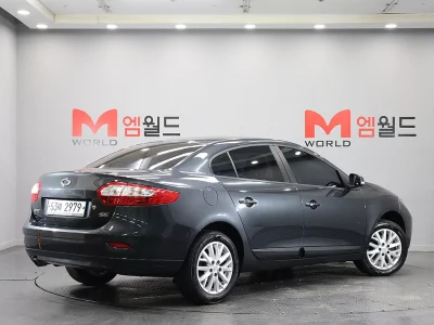 Renault SM3