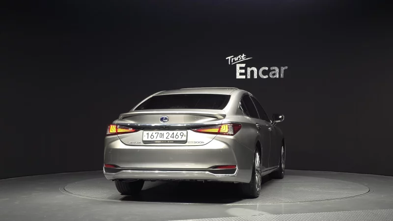 Lexus ES300h