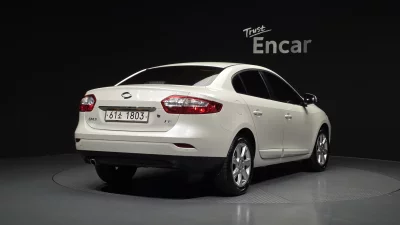 Renault SM3
