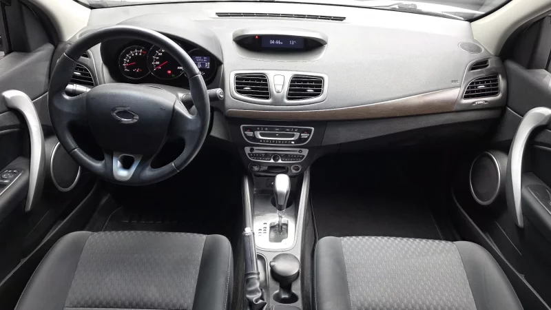 Renault SM3