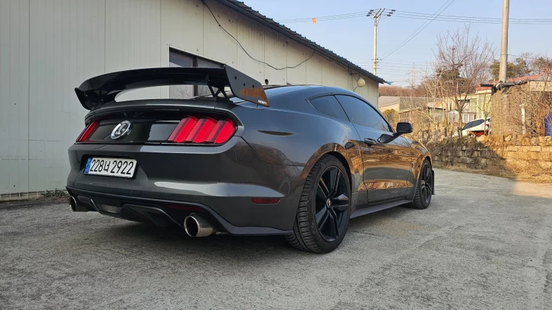 Ford Mustang