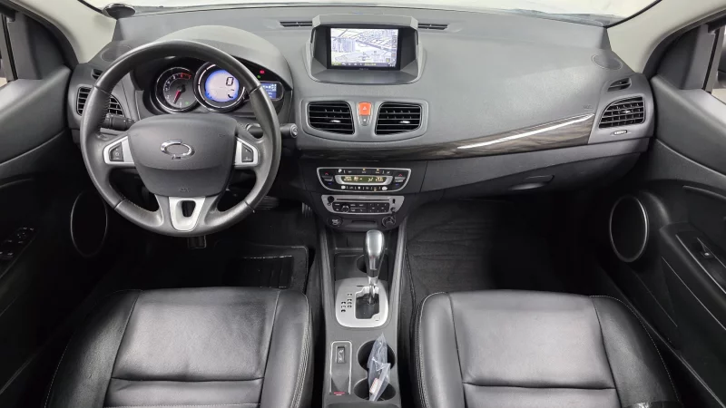 Renault SM3