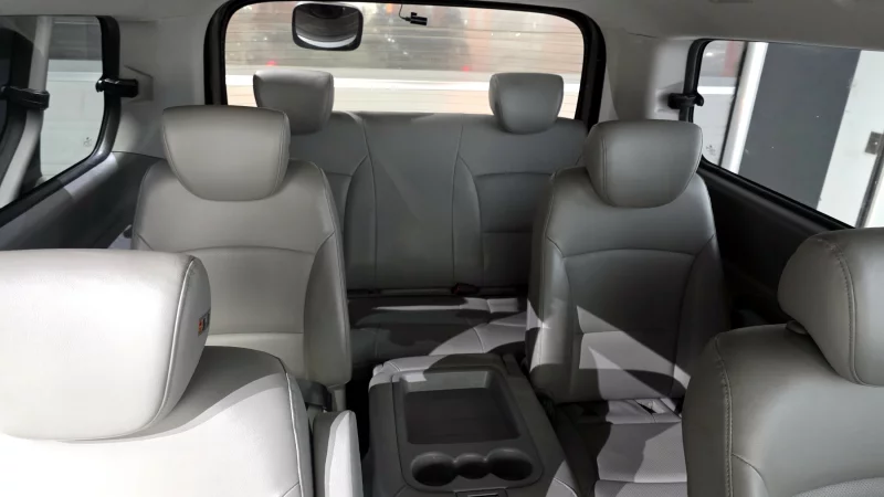 Hyundai Grand Starex