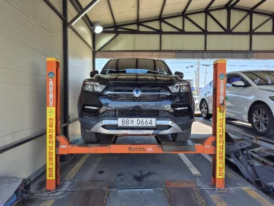 SsangYong Rexton Sports