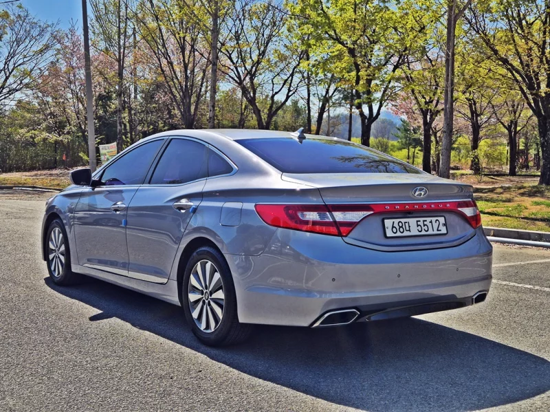 Hyundai Grandeur