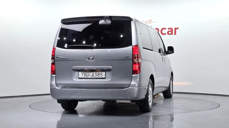 Hyundai Grand Starex