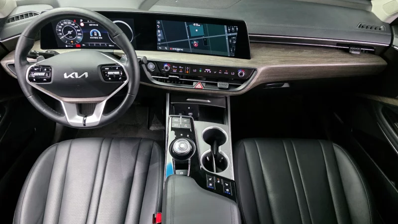 Kia K8