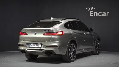 BMW X4M