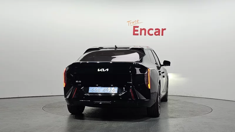 Kia EV4