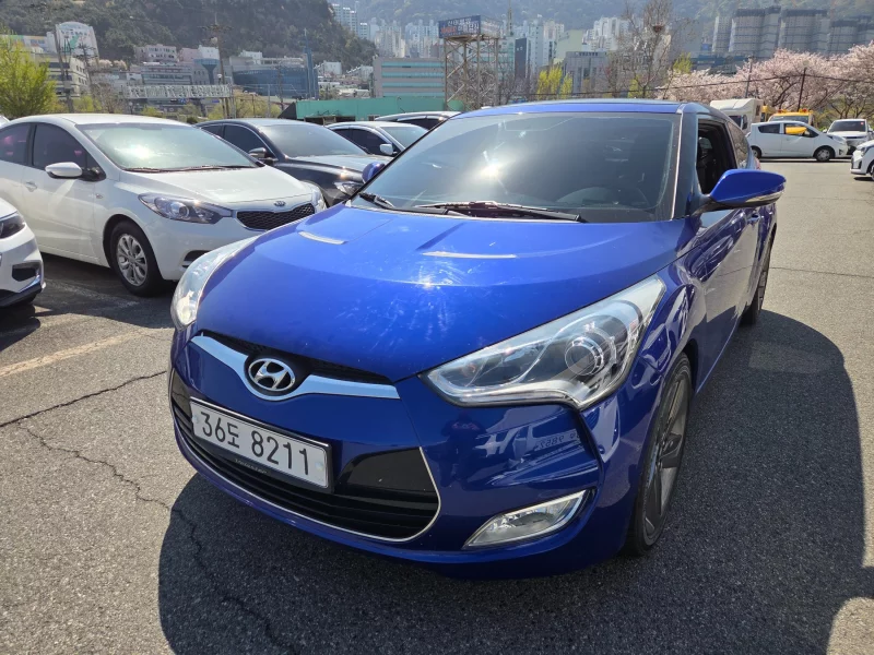 Hyundai Veloster