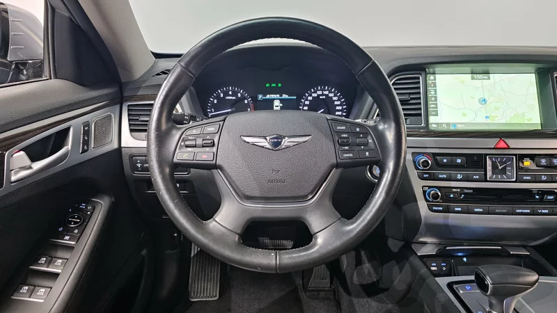 Genesis G80