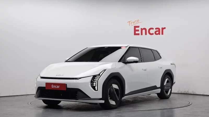 Kia EV4