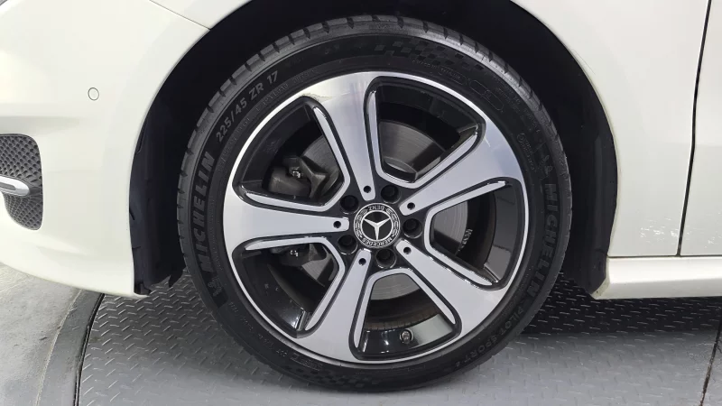 Mercedes-Benz B-Class