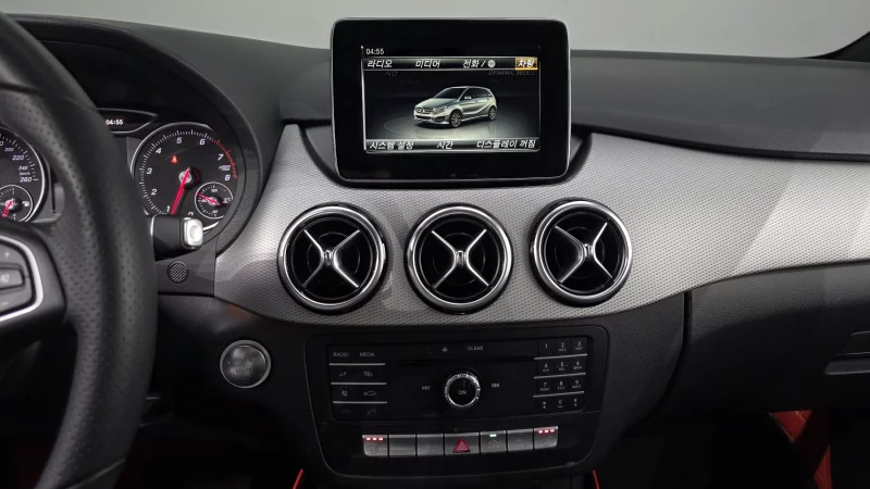 Mercedes-Benz B-Class