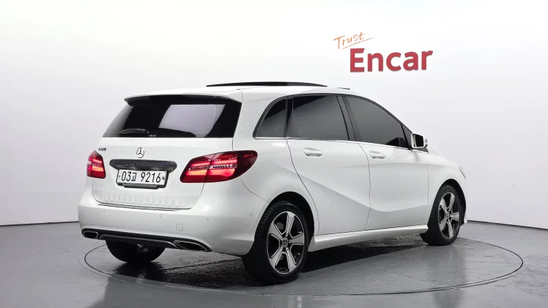 Mercedes-Benz B-Class