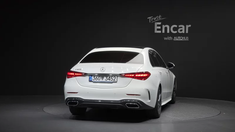 Mercedes-Benz C-Class