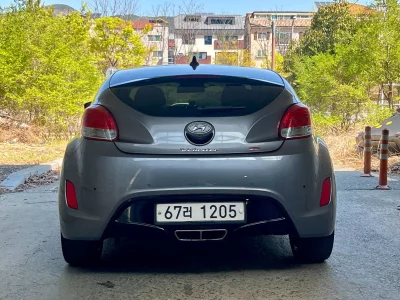 Hyundai Veloster