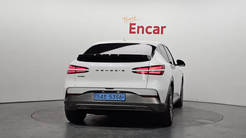 Genesis GV60
