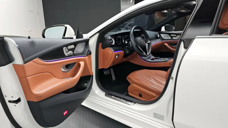 Mercedes-Benz CLS-Class