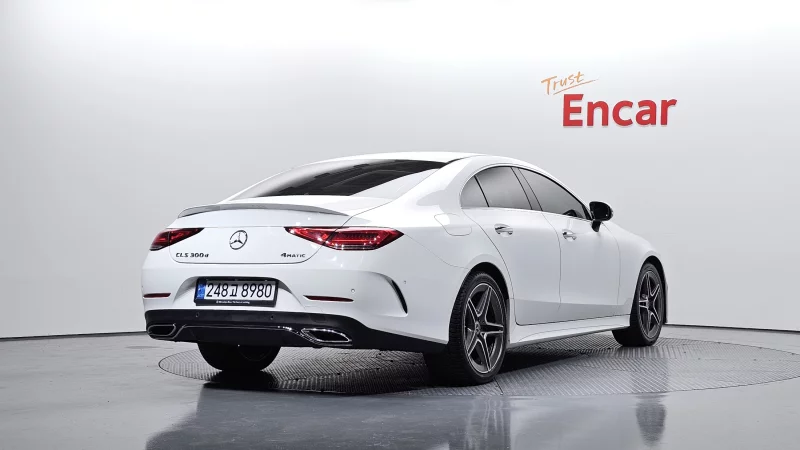 Mercedes-Benz CLS-Class