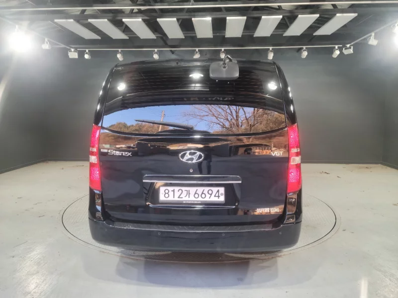 Hyundai Grand Starex