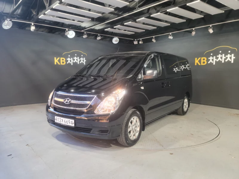 Hyundai Grand Starex